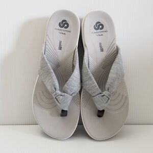Clarks Cloudsteppers Women's Arla Glison Flip Flops Gray Fabric Size 9 M Sandals